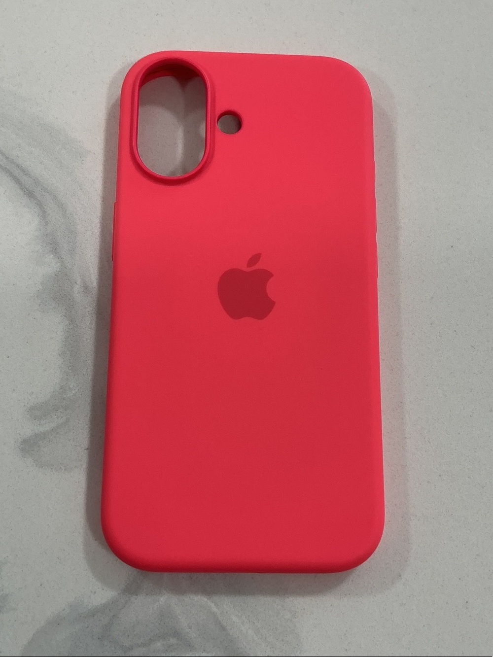 Apple Silicone iPhone 17 Mag Safe Case in Bright Guava